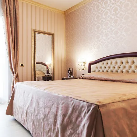 Art Diamond Naxos Taormina Hotel Giardini Naxos