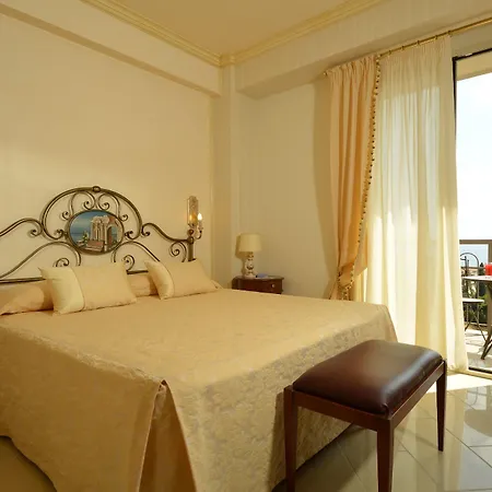 Hotel Art Diamond Naxos Taormina Giardini Naxos
